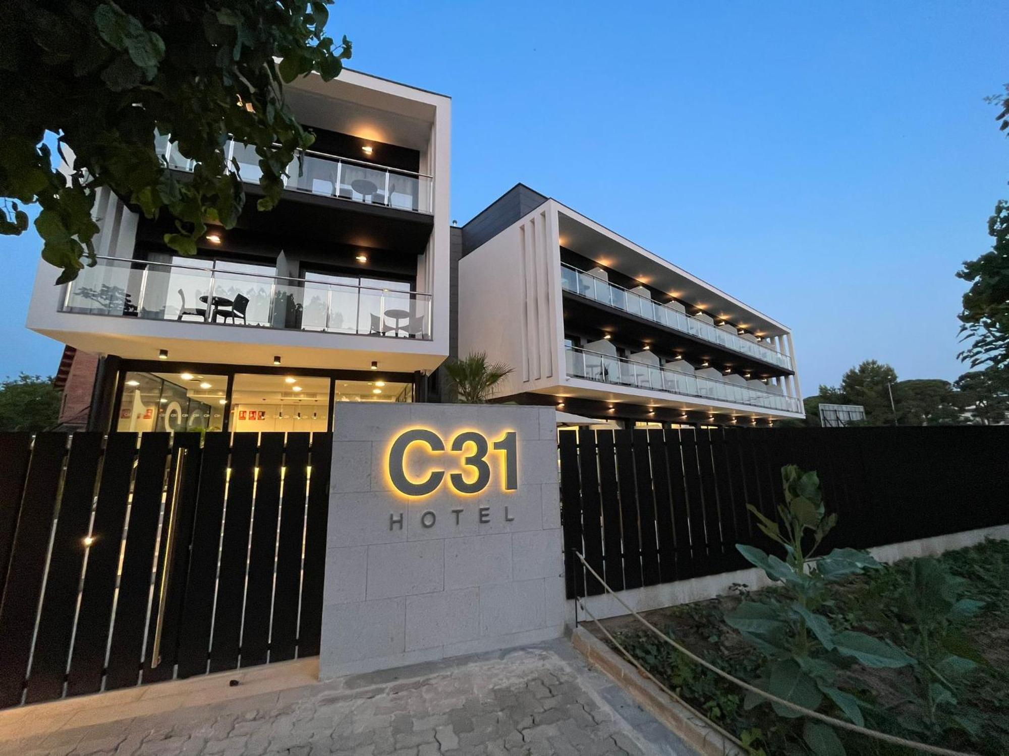 Hotel C31 Castelldefels Exterior foto