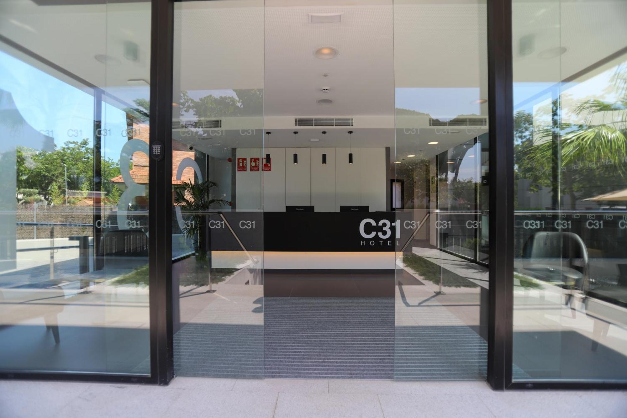 Hotel C31 Castelldefels Exterior foto